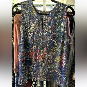 Cabi sz S blue multicolor printed sleeveless top blouse EUC